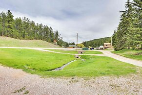 Hike, Unwind & Bring Your Pet: Deadwood Cabin!