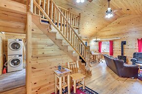 Deadwood Cabin w/ Foosball Table, Near Sanford Lab