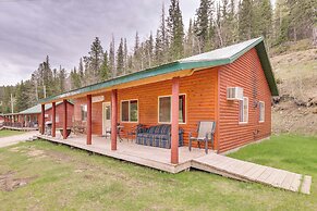 Deadwood Cabin w/ Foosball Table, Near Sanford Lab