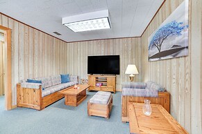 Outdoor Retreat in Atlanta Near Lakes & Trails!