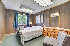 Outdoor Retreat in Atlanta Near Lakes & Trails!