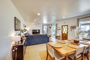 Secluded Home w/ Hot Tub - Near Joshua Tree Park!