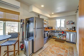 Secluded Home w/ Hot Tub - Near Joshua Tree Park!