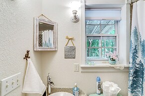 Secluded Vacation Rental Bordering Creek!