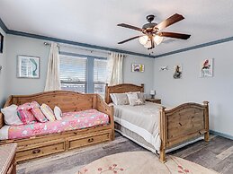 Shore Better Than Work 4 Bedroom Home by RedAwning