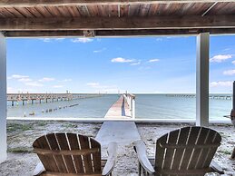 Shore Better Than Work 4 Bedroom Home by RedAwning