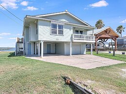 Shore Better Than Work 4 Bedroom Home by RedAwning