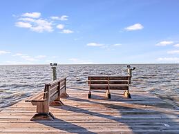 Shore Better Than Work 4 Bedroom Home by RedAwning