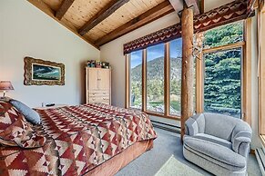 2024 Homestead 3 Bedroom Condo by RedAwning