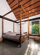 Tentgram Brick House