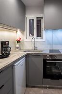 Brand New Pagrati Apt Modern Comfort