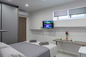 Pagrati Studio New Chic and Central