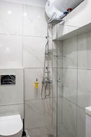 Pagrati Studio New Chic and Central