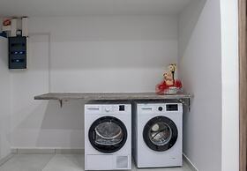 New Pagrati Studio Modern & Cozy