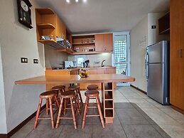 Oceana Suites Bahía Pelicanos