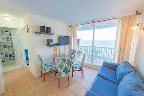 Oceana Suites Bahía Pelicanos