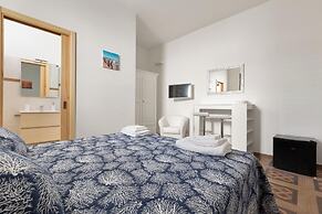 3973 Villa Ketty by Barbarhouse