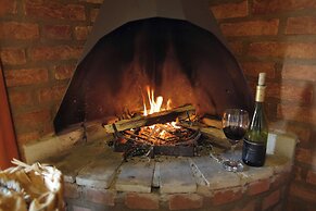 Pousada Candeias Ltda