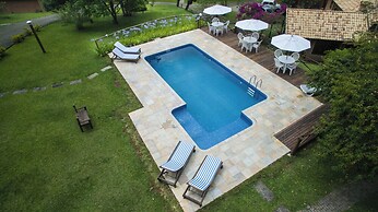 Pousada Candeias Ltda