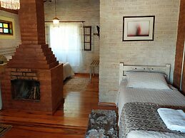 Pousada Candeias Ltda