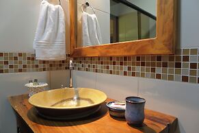 Pousada Candeias Ltda