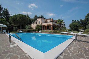 Daller Bianca con piscina