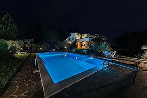 Daller Bianca con piscina