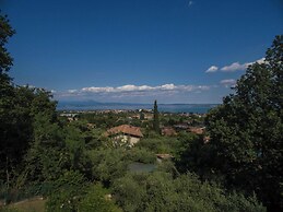 Daller Bianca con piscina