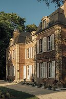 Petit Chateau Vercourt