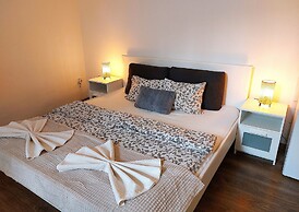 GoodMo Budapest Smart Rooms