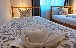 GoodMo Budapest Smart Rooms