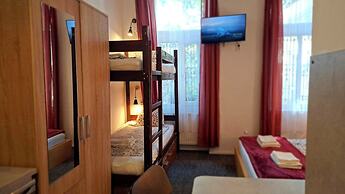 GoodMo Budapest Smart Rooms