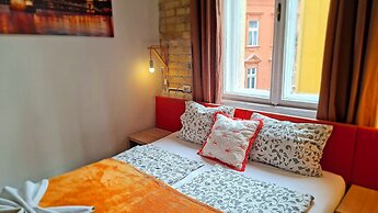 GoodMo Budapest Smart Rooms