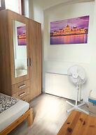 GoodMo Budapest Smart Rooms