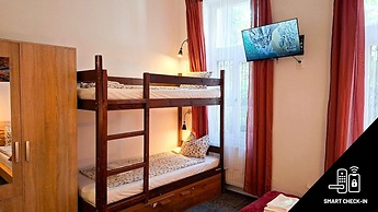 GoodMo Budapest Smart Rooms