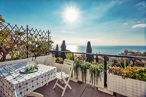 Una terrazza sul golfo di Ospedaletti