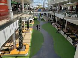 Brand New 1BR flat - Paris 13ième & Orly