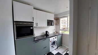Brand New 1BR flat - Paris 13ième & Orly