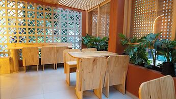 Leviu by Bernalo Hotels