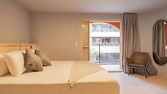 Leviu by Bernalo Hotels