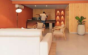 Leviu by Bernalo Hotels