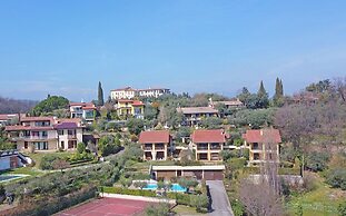 Dulcamara con piscina by Wonderful Italy