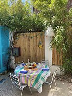 Stunning Architect House with courtyard