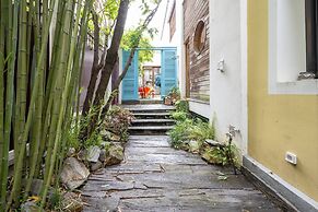 Stunning Architect House with courtyard