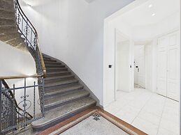 ApartHotel No6