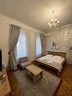 Mira Central Residence