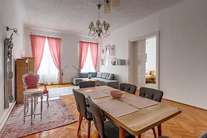 Mira Central Residence