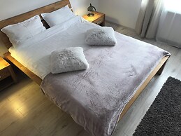 Modern Apartment Escape