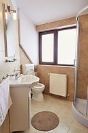 Modern Apartment Escape