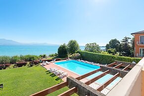 Ferrari 13 Apartment by Wonderful Italy